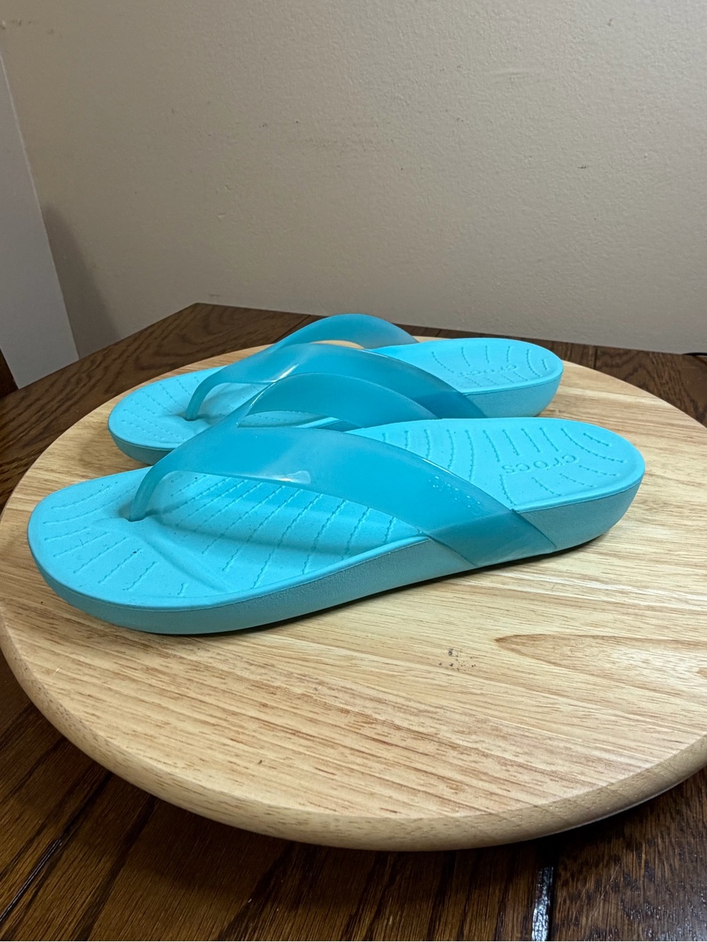 Crocs Women's Splash Flip Flop Sandals